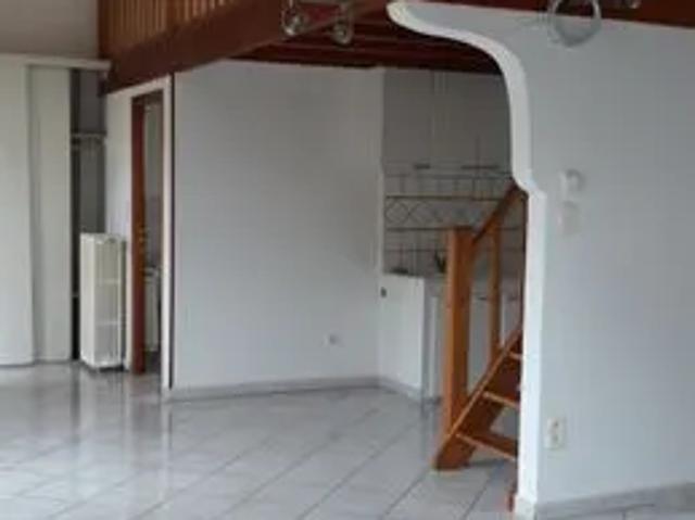MAISON INDIVIDUELLE 80 M2 tres bien isolee au calme