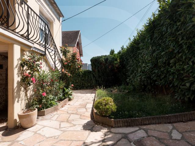 MAISON INDIVIDUELLE 82M2 SECTEUR FELIX FAURE/SANVIC