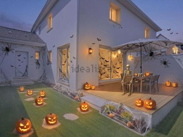 Maison, Idron