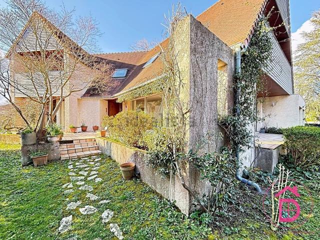 Maison, Idron