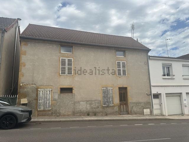 Maison, Iguerande