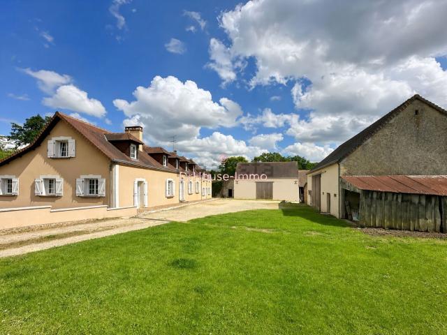 Maison, Igé