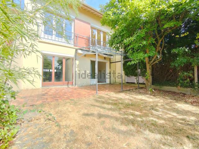 Maison, Igny