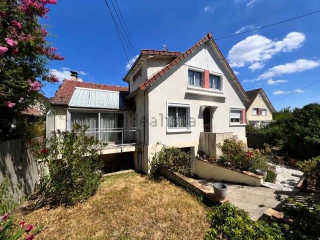 Maison, Igny