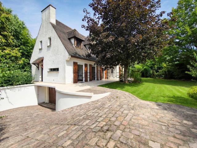 Maison, Igny
