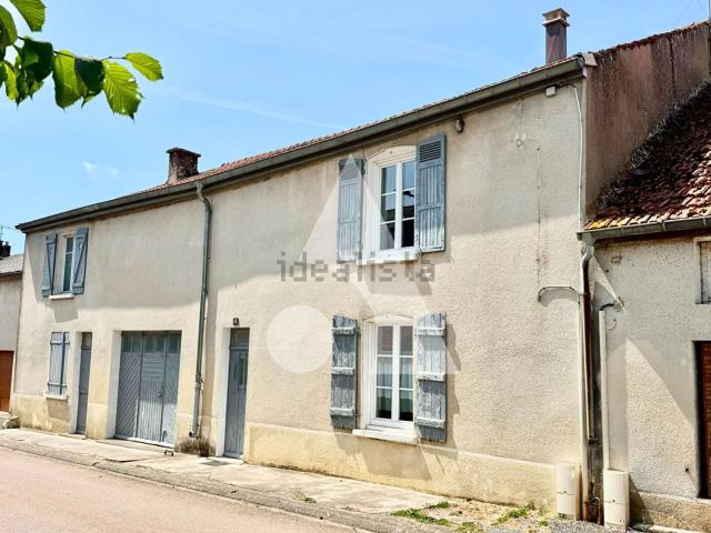 Maison, Illoud