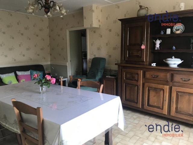 Maison, Irais