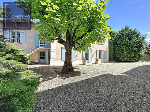 Maison Irigny 9 pièce s 400 m2