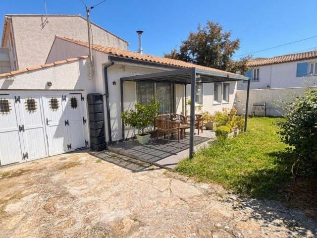 Maison, Istres