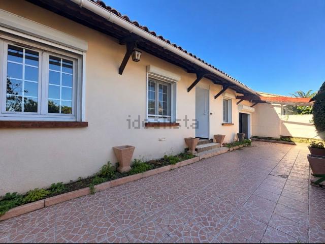 Maison, Istres