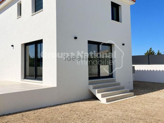 Maison, Istres