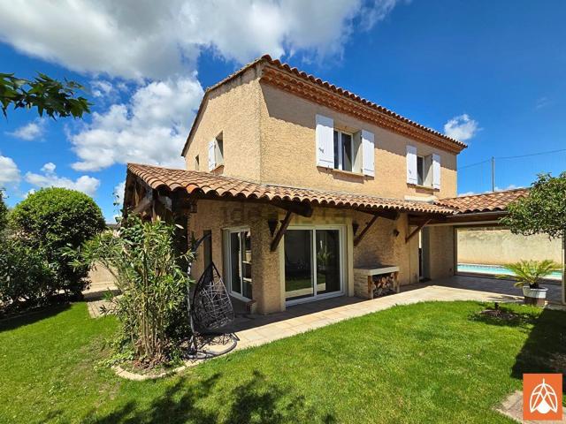 Maison, Istres