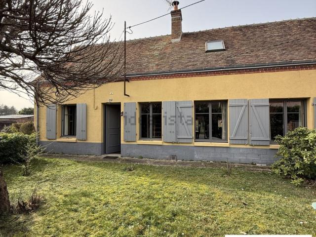 Maison, Isdes
