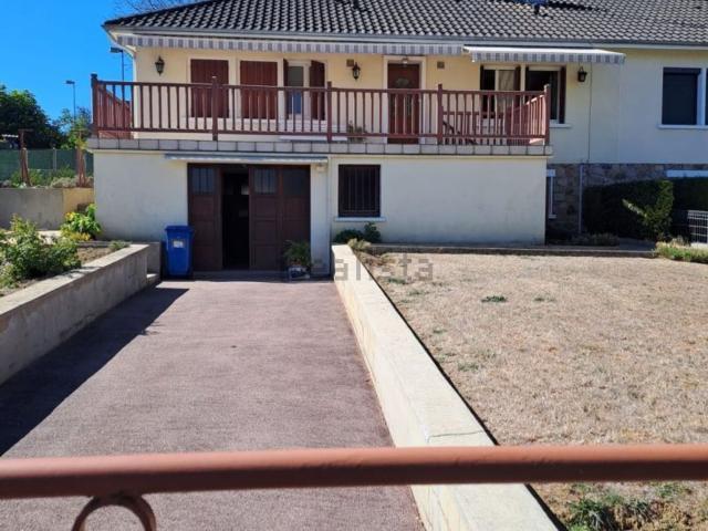 Maison, Isle