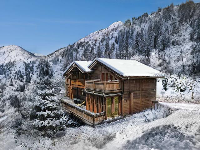 Maison, Isola