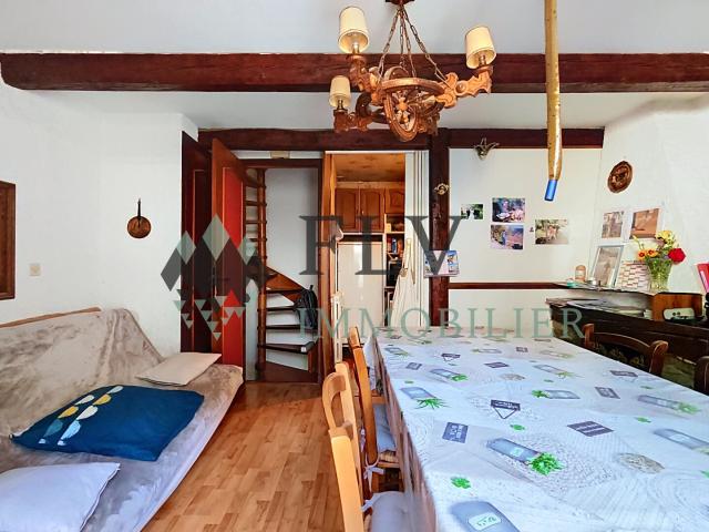 Maison Isola 5 pièce s