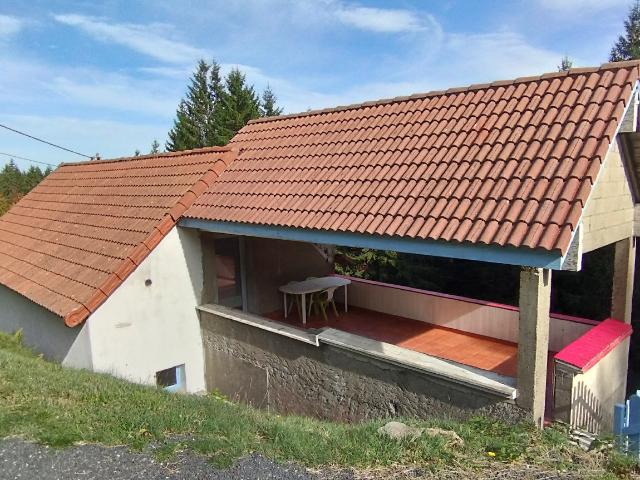 Maison isolée en pleine nature