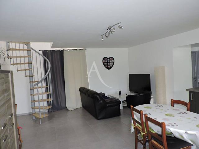 Maison ISSÉ 2 pièces 58.50 m2