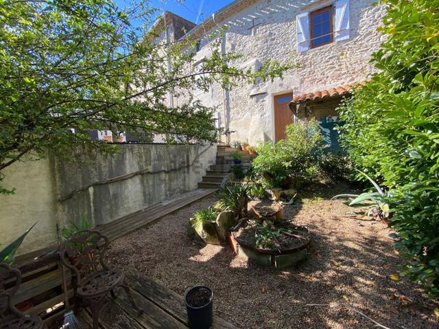 Maison, Issel