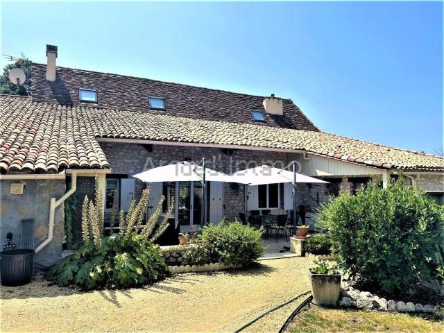 Maison, Issigeac