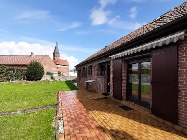 Maison, Izel lès Équerchin