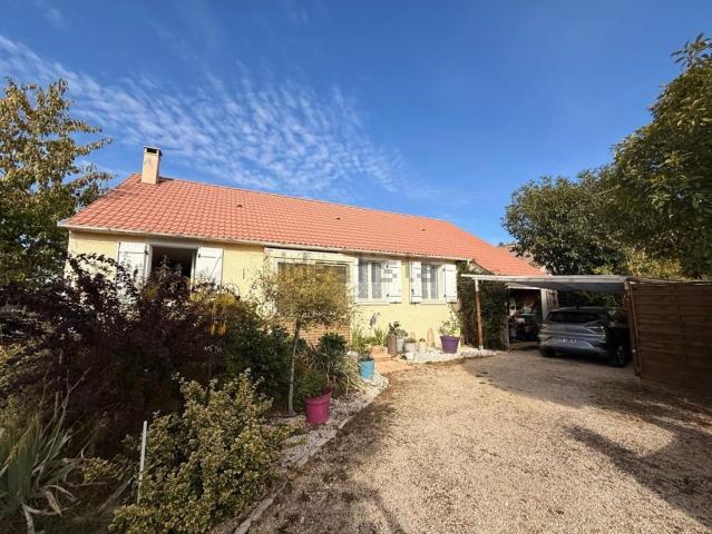 Maison, Izier