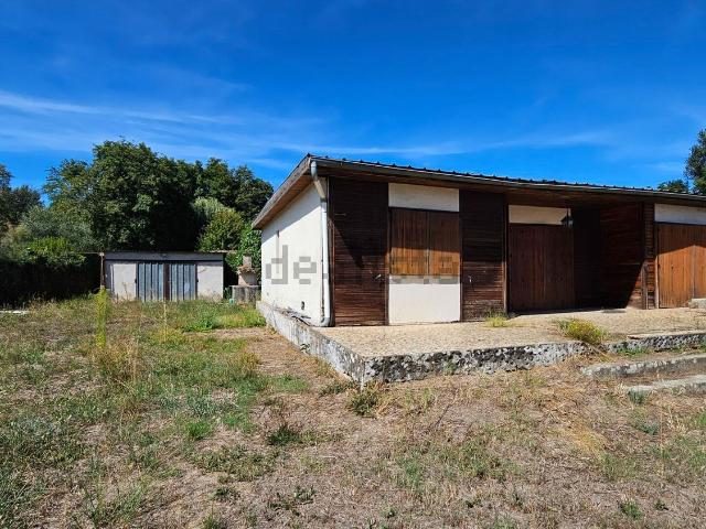 Maison, Izon