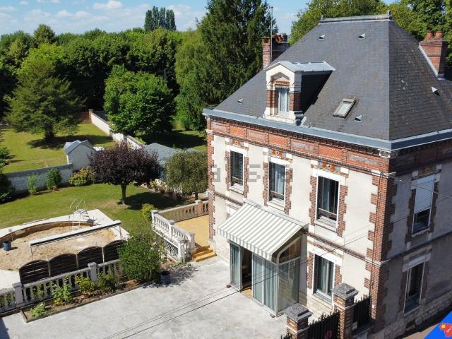 Maison, Joigny