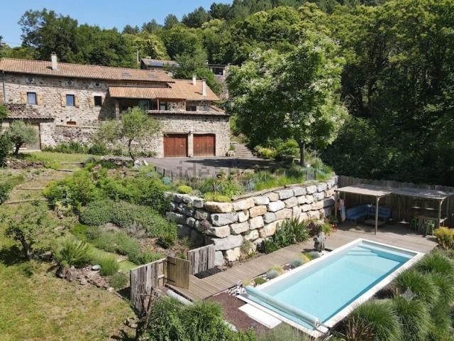 Maison, Jaujac