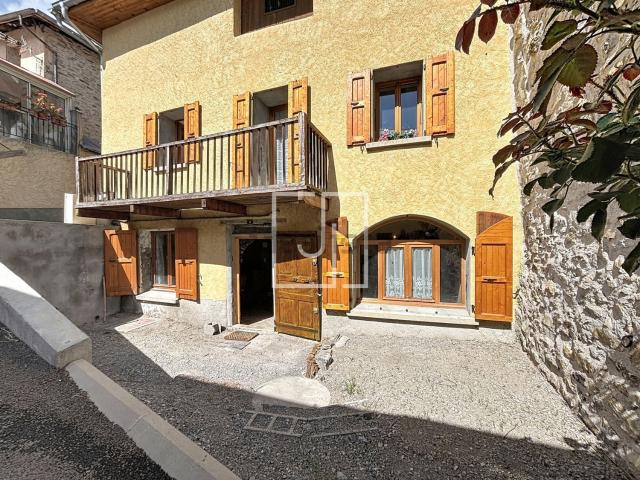 Maison, Jausiers