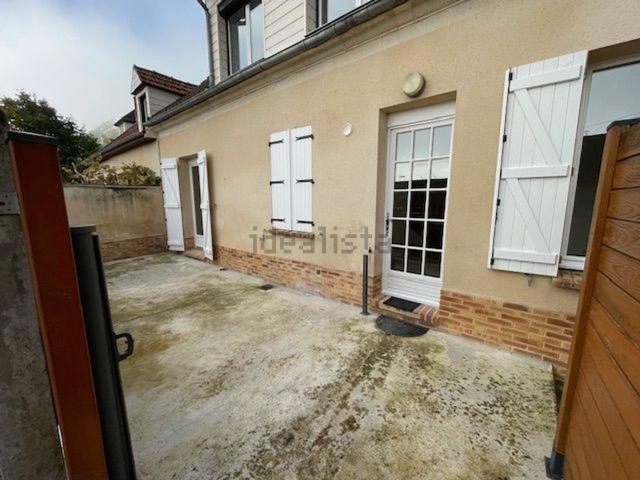 Maison, Jaux