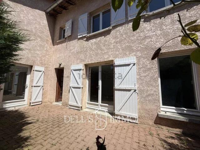 Maison, Jassans Riottier