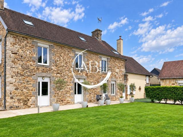Maison, Juvigny Val d&apos Andaine