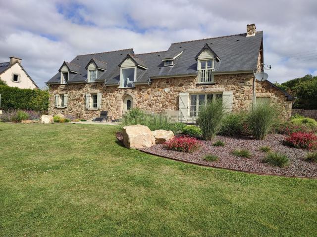 Maison, Jugon les Lacs Commune nouvelle