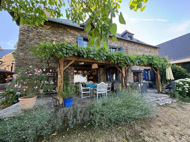 Maison, Juillac