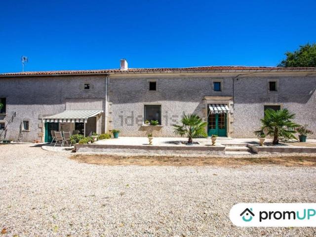 Maison, Juillé