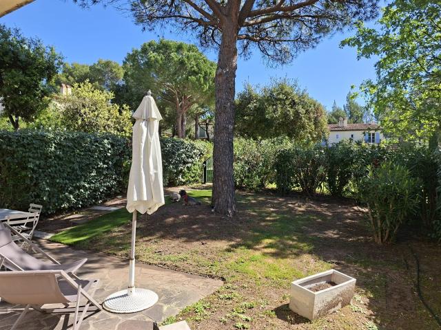 Maison Jumelee T4 95 M2 Domaine De St Endreol 274 M2 De. 95m² La Motte
