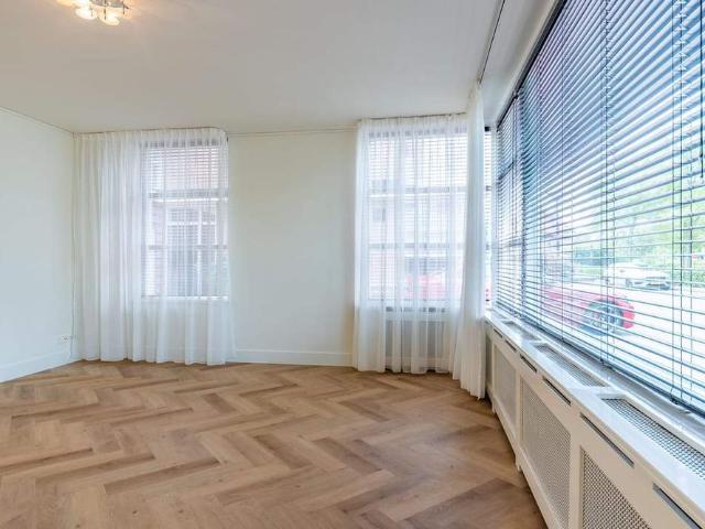 Maison jumelée Luchtenburgplein, La Haye À louer