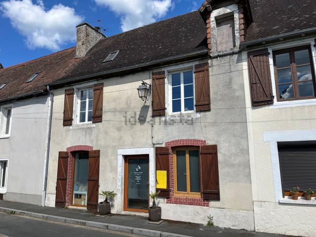 Maison, Jumilhac le Grand