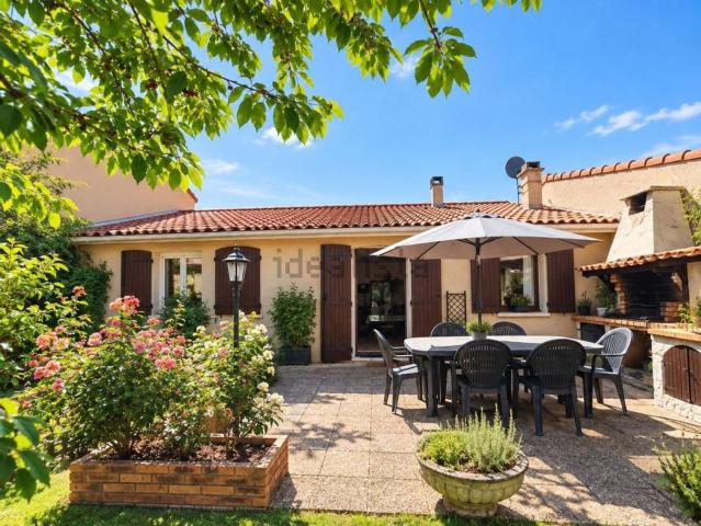 Maison, Odos