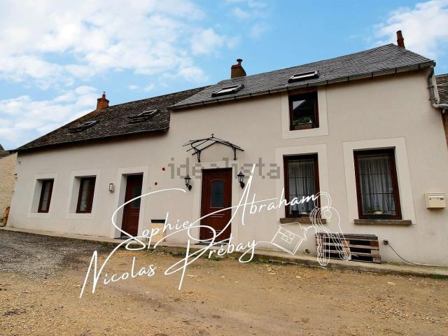 Maison, Oinville Saint Liphard