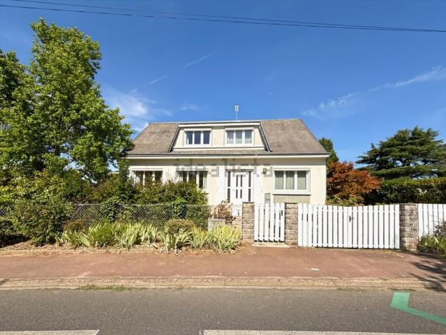 Maison, Olivet