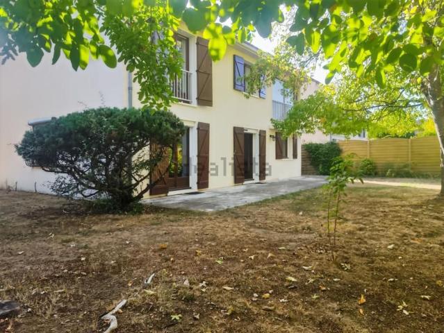 Maison, Olivet