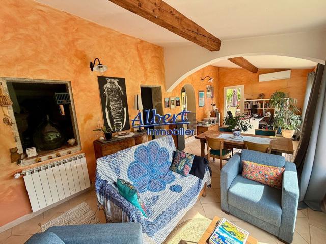 Maison, Ollioules