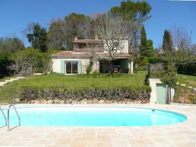 Maison, Opio