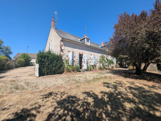 Maison, Orval