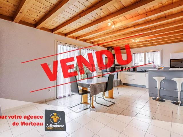 Maison, Orchamps Vennes