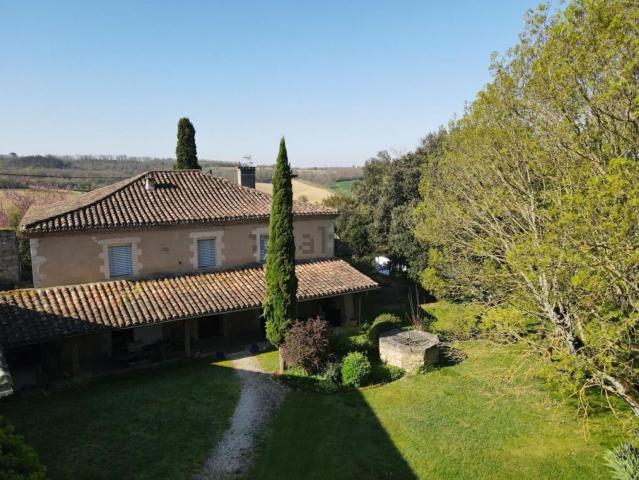 Maison, Ordan Larroque
