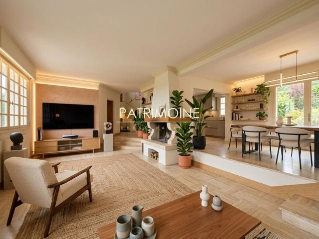 Maison Orgeval 10 pièce s 350 m2 344m² Orgeval