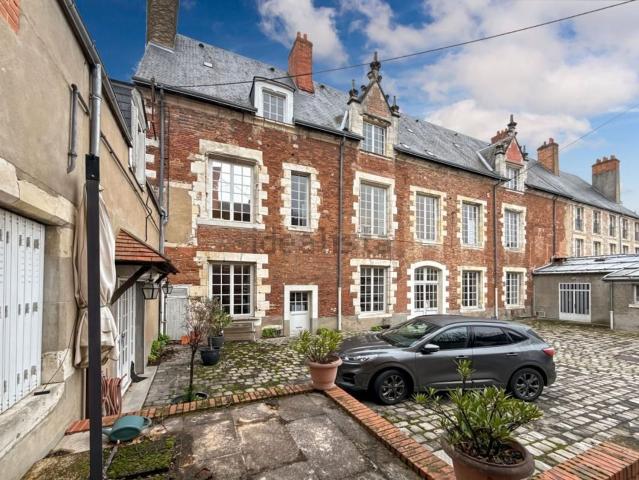 Maison, Orléans
